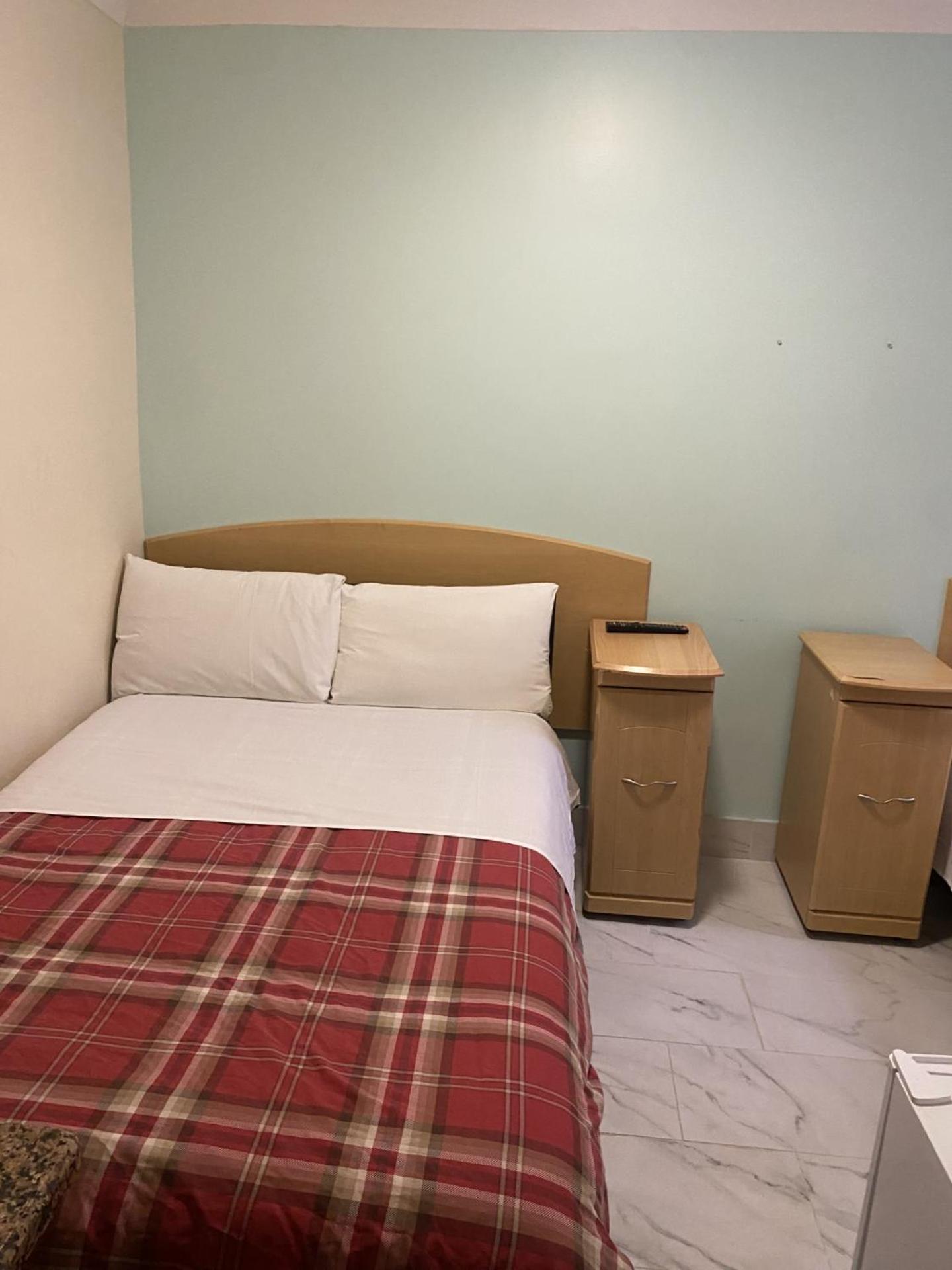 European Hotel London Bagian luar foto