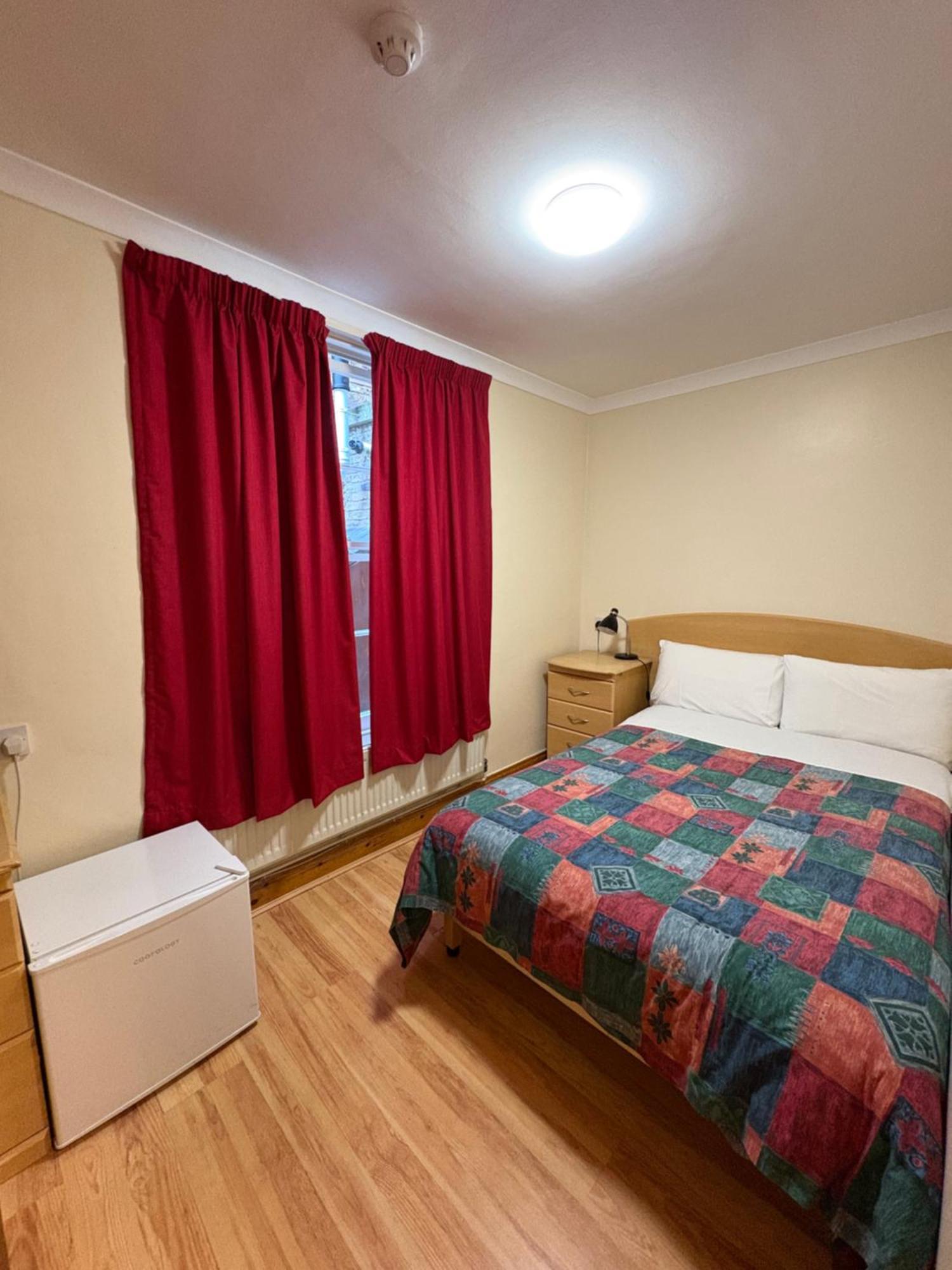 European Hotel London Bagian luar foto